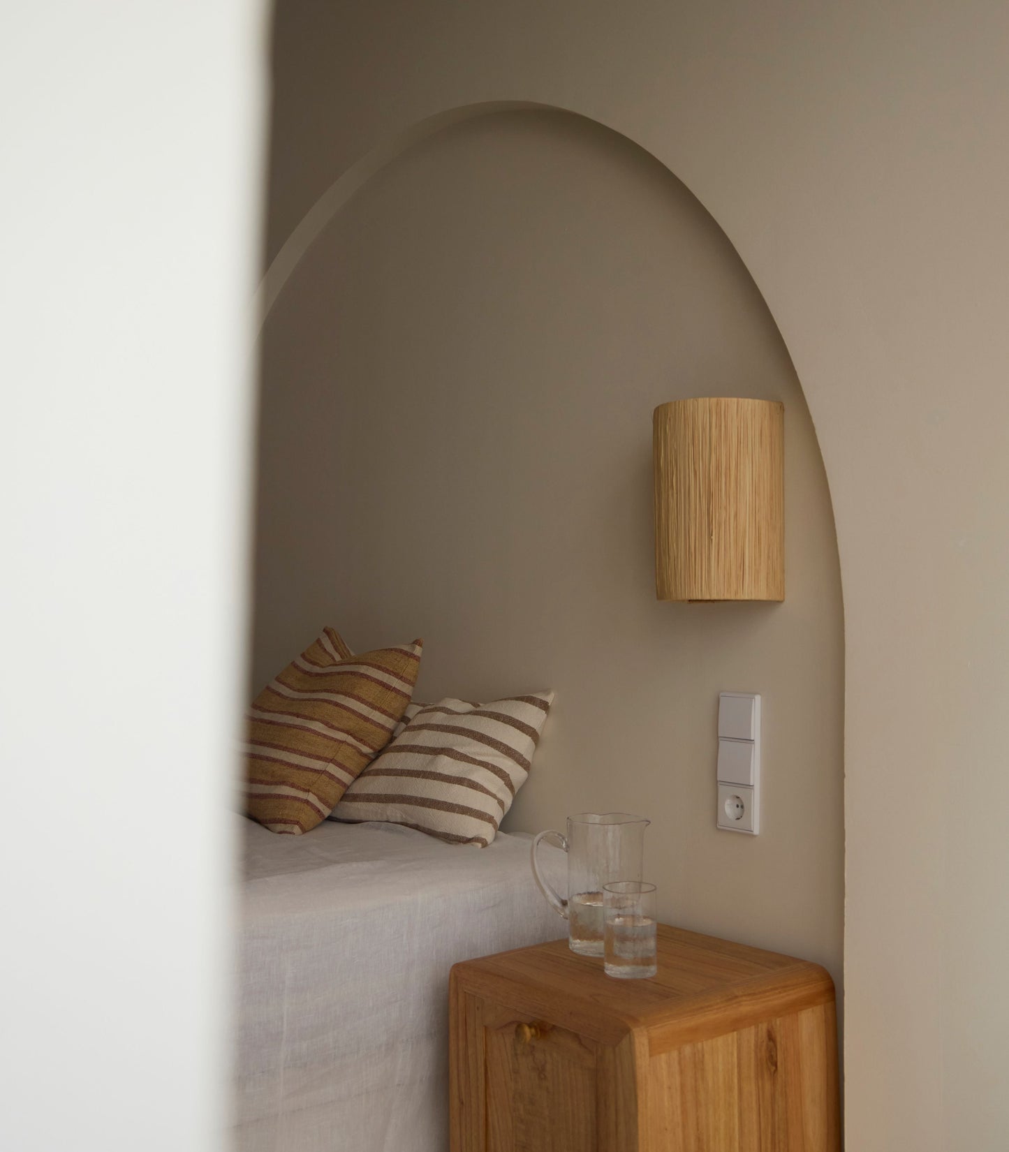 Menorca White Wall Light
