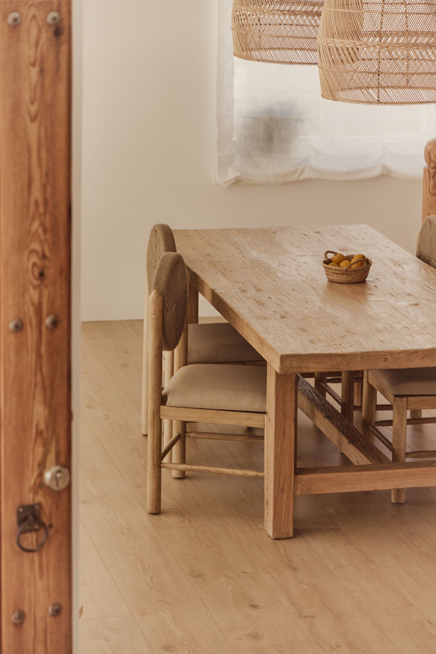 Pack de un aparador Mikonos y una silla Formentera