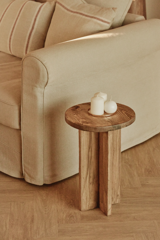 Pepa side table