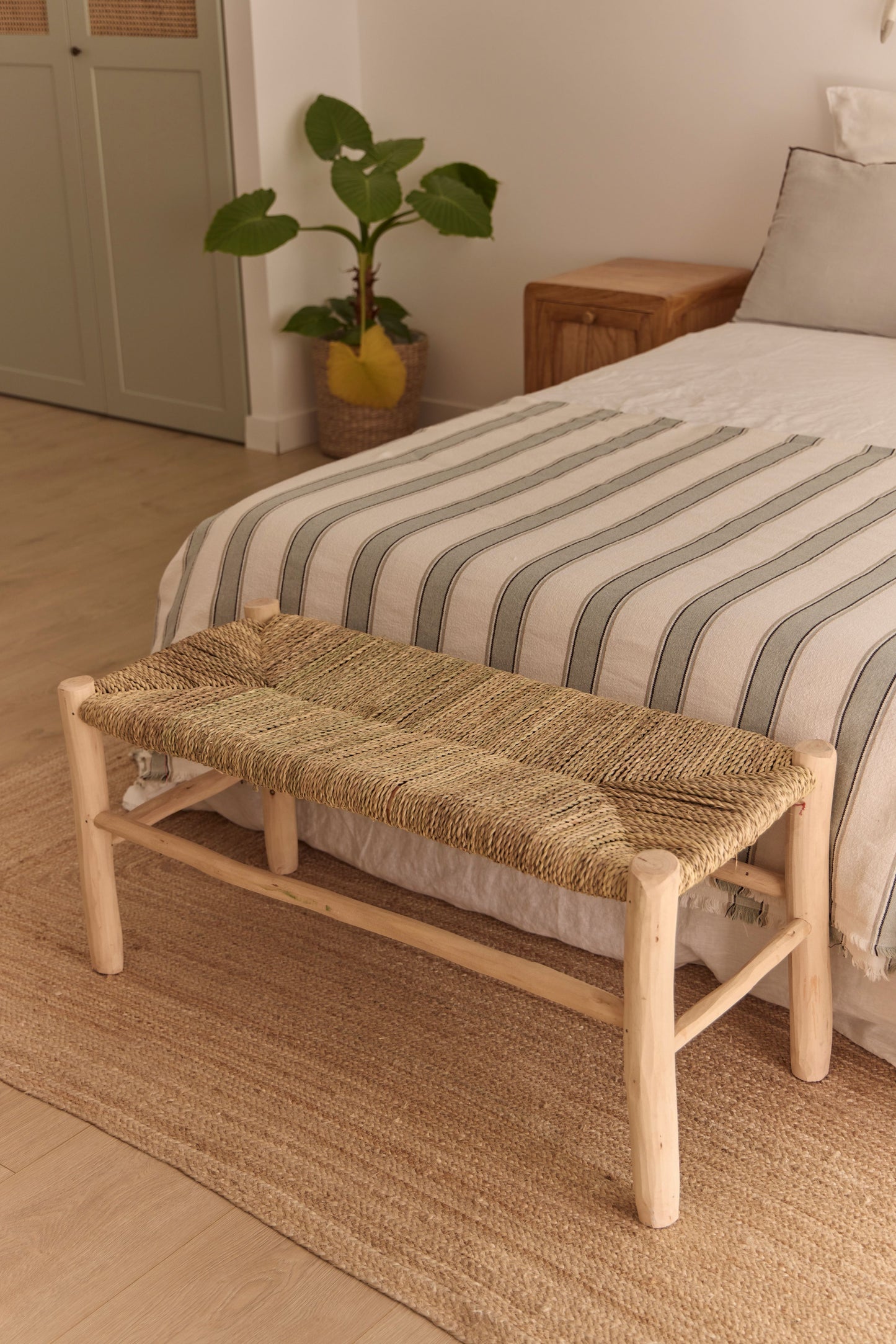 Pack de un sillón Josefina, un banco Victoria y una mesa de centro Mallorca