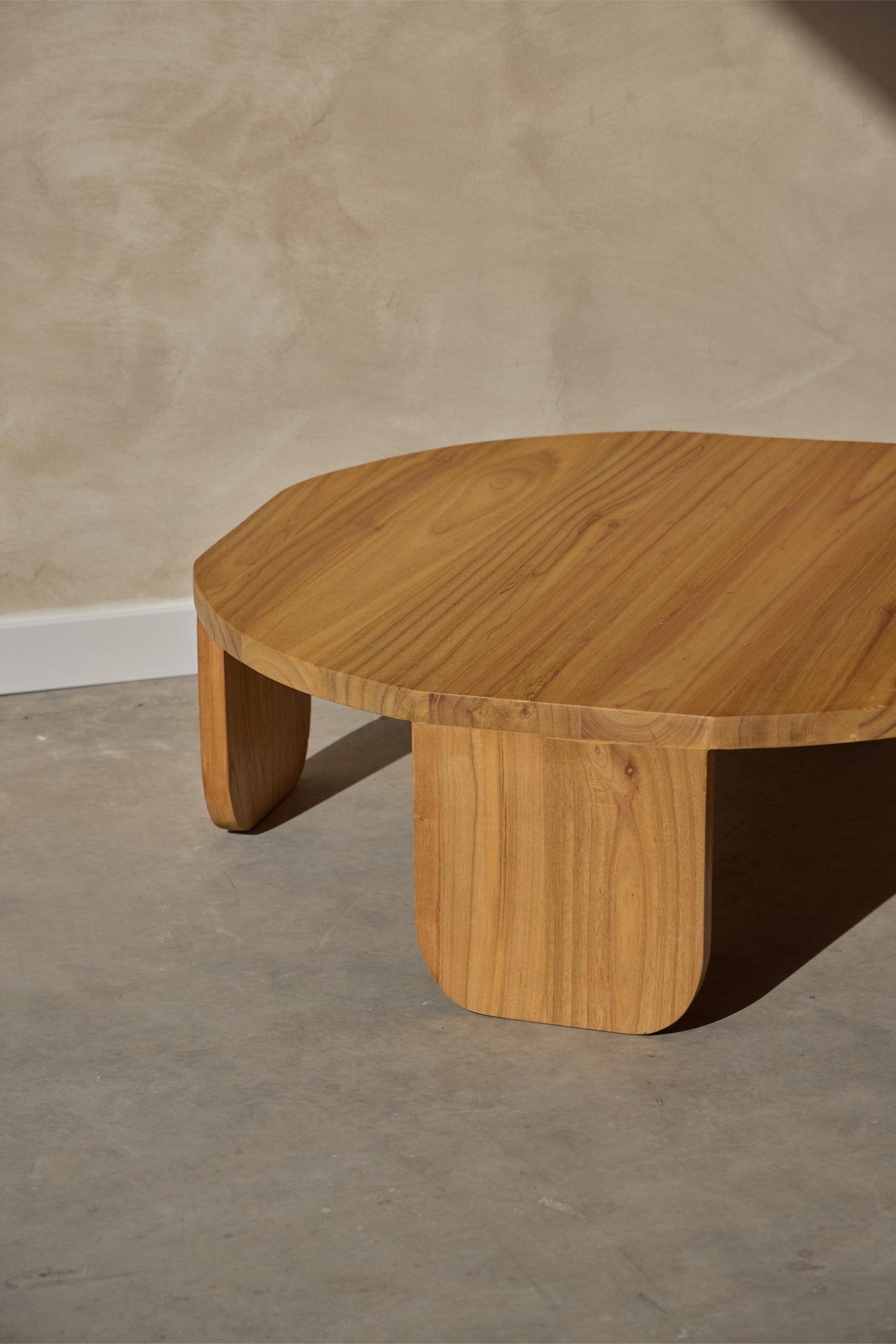 Papua Table