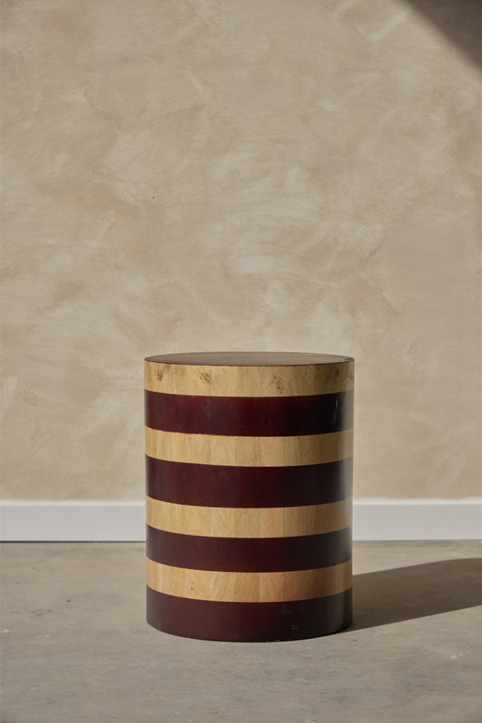 Mesa cilíndrica Milos