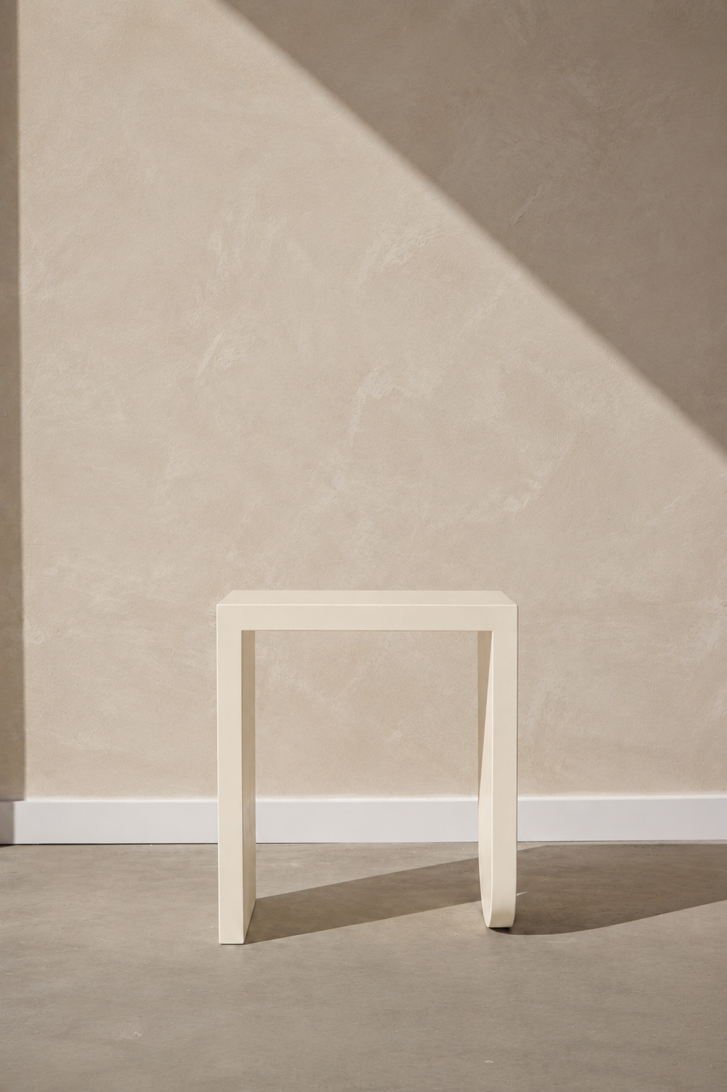 Mesa Auxiliar Milos Blanca
