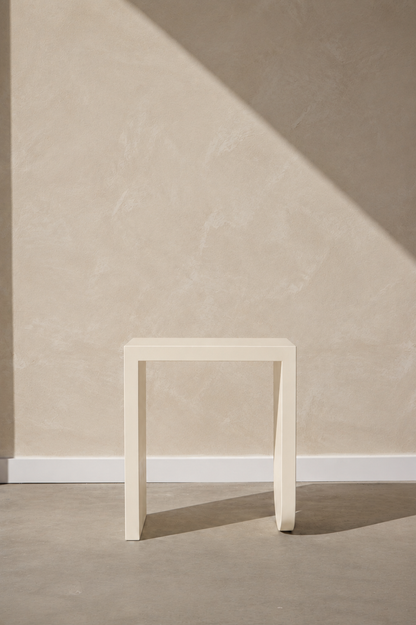 Mesa Auxiliar Milos Blanca