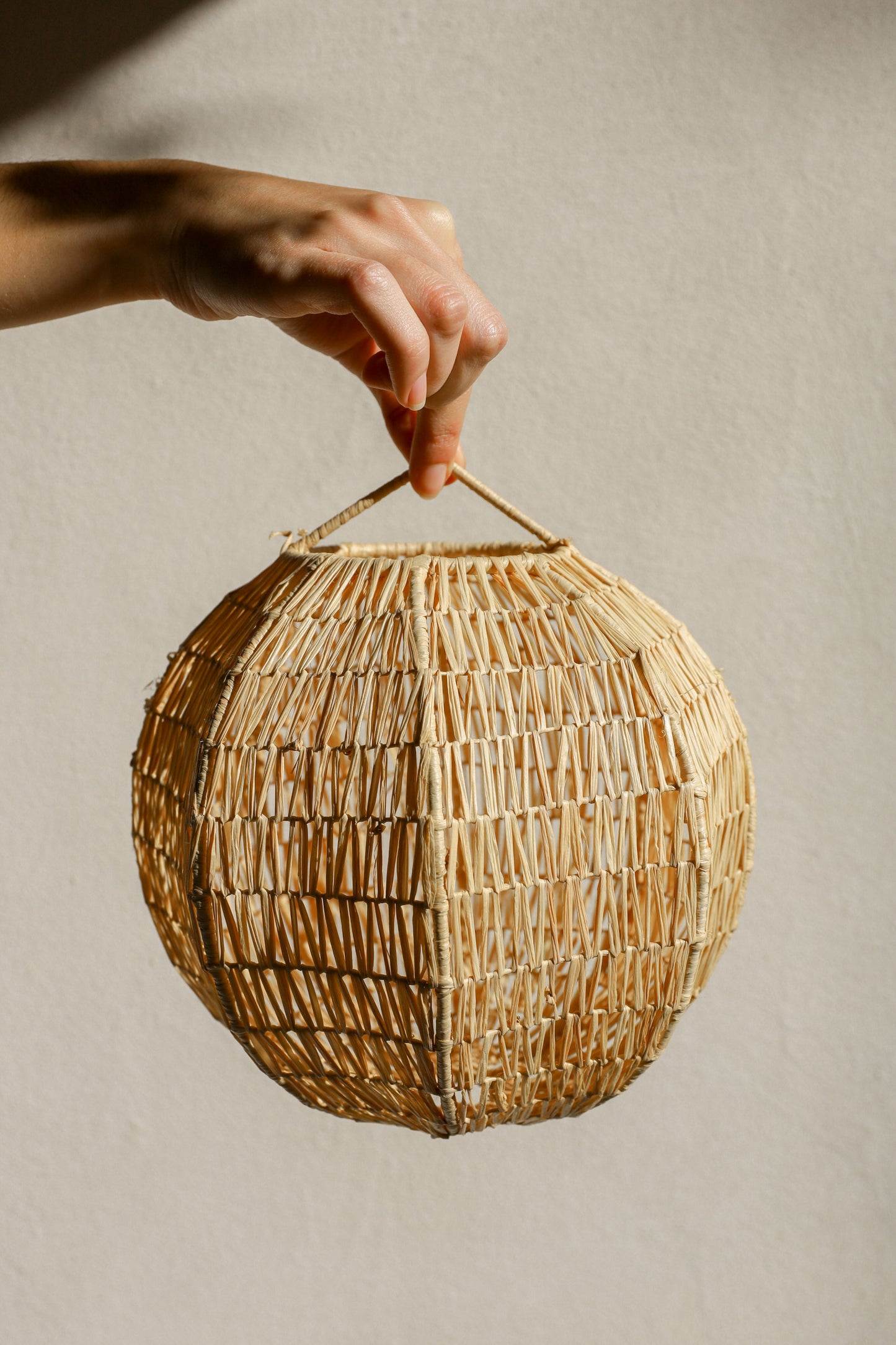 Pantalla lámpara bola