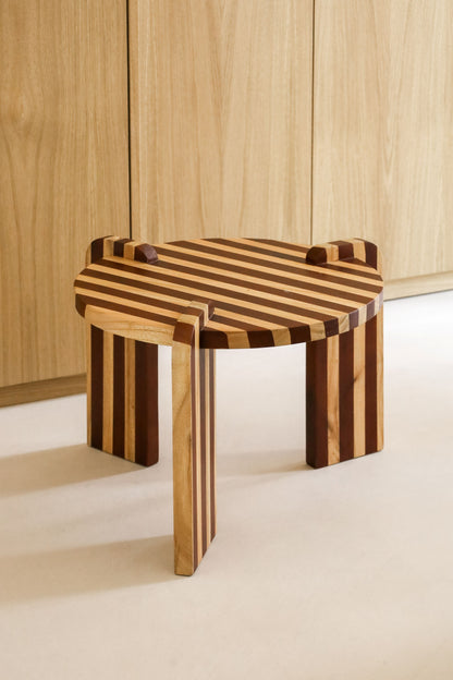 Pack de una mesa de centro Milos y un jarrón cerámico