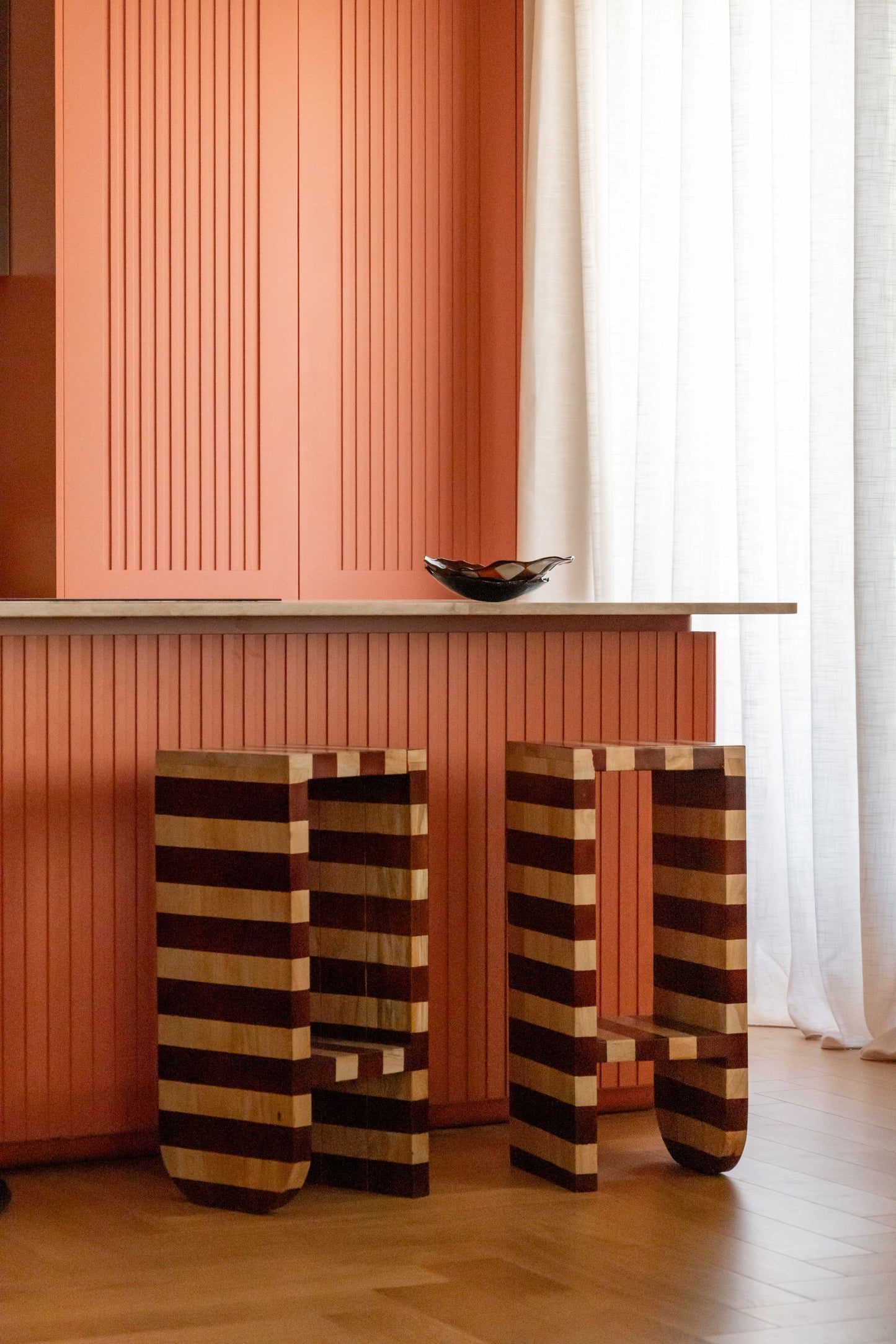 Milos sideboard