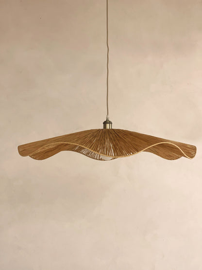 Wavy pendant lamp shade