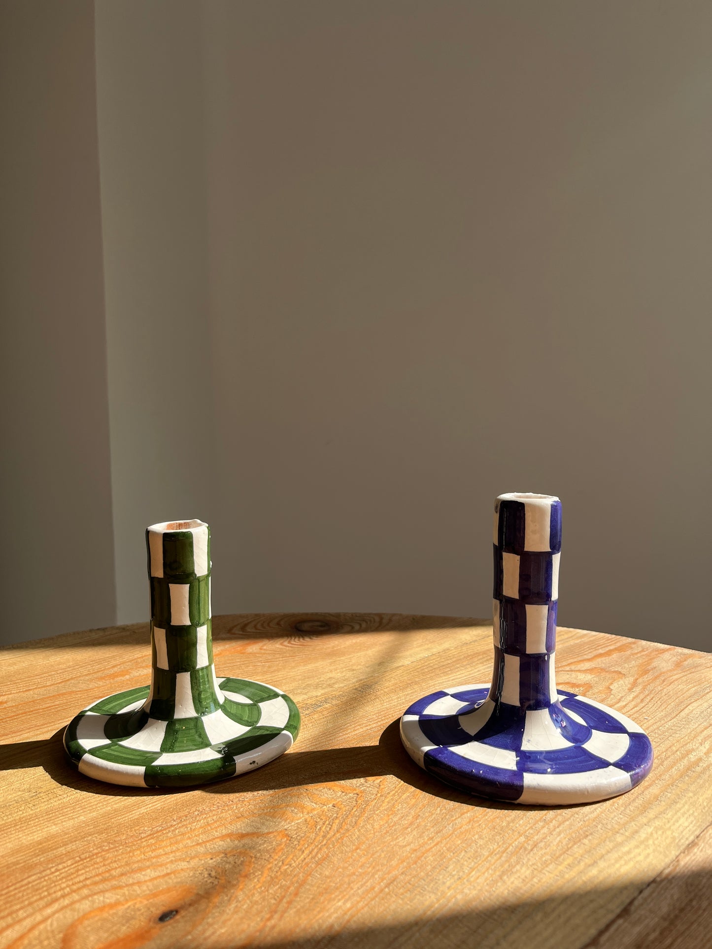 Portavelas Tell me More