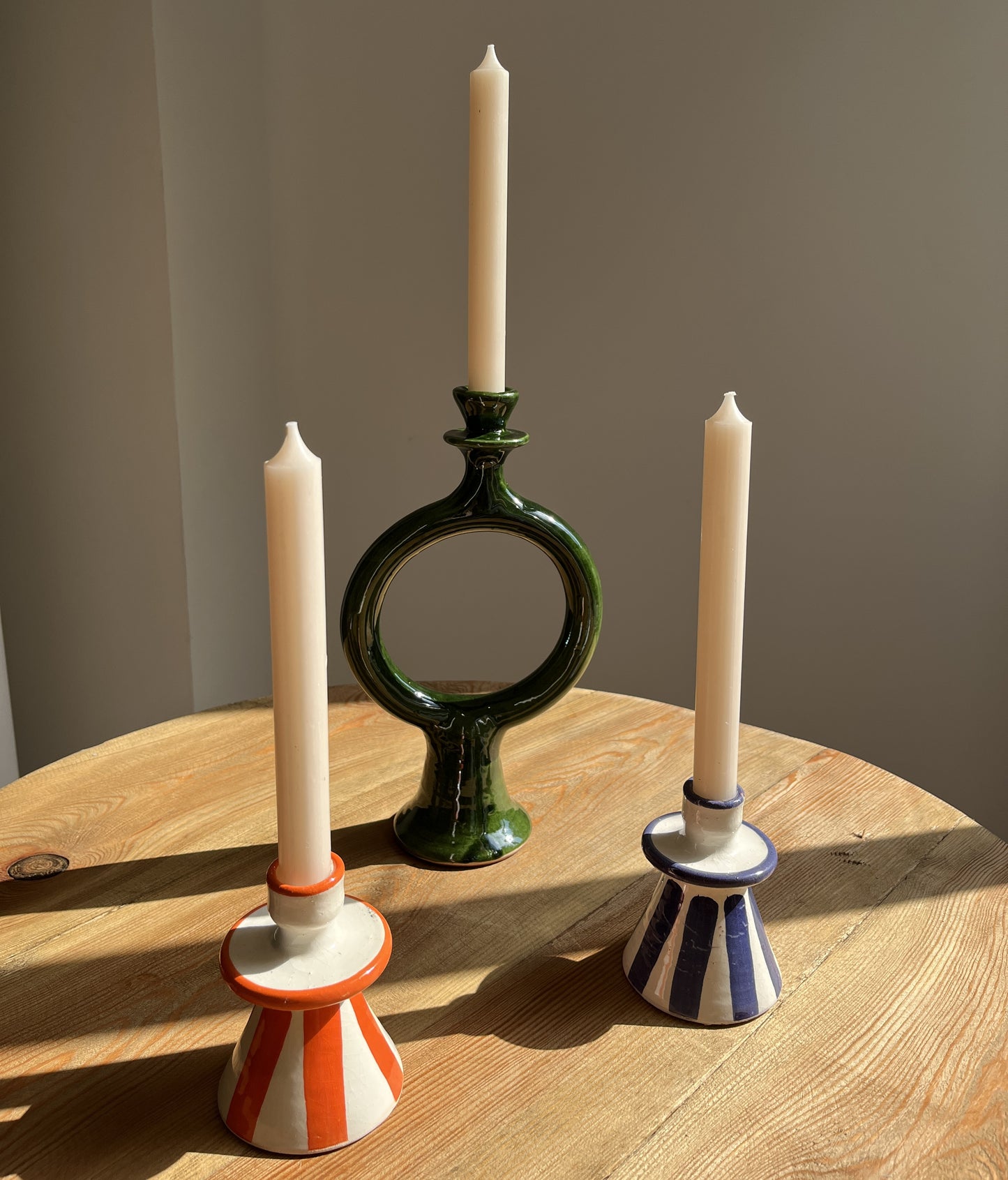 Portavelas Tell me More